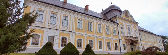 Rólunk